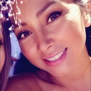 Meet your Posher, Angelica